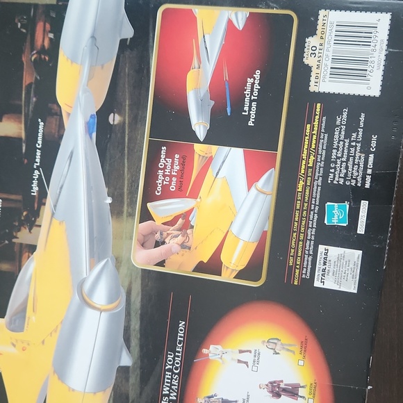 Star Wars Electronic Naboo Fighter - Picture 4 of 8